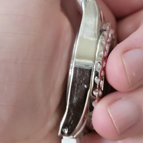 Hello Kitty Sanrio Watch 2013 MZB White Strap Crystal Bezel Quartz Collectible - Picture 9 of 9